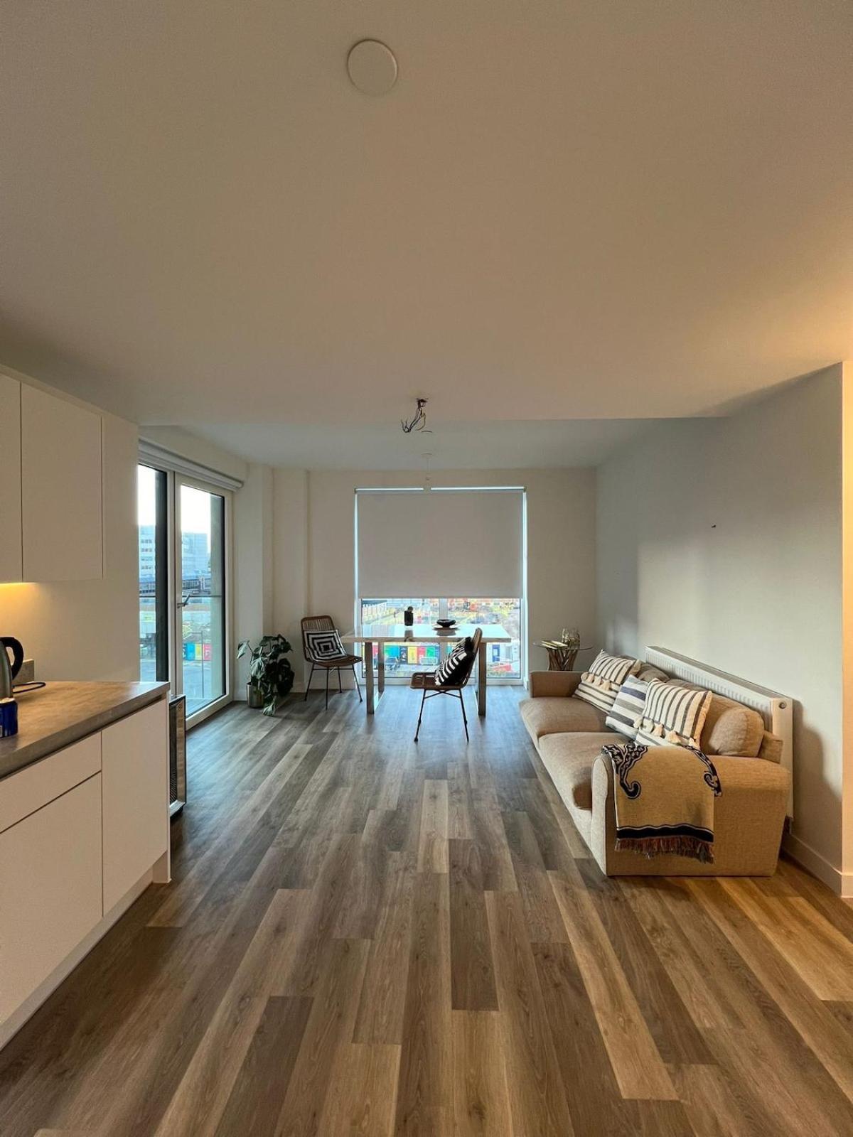Apartment Entire 1 Bedroom To Yourself